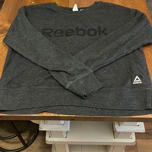 Sweatshirt. Like new.